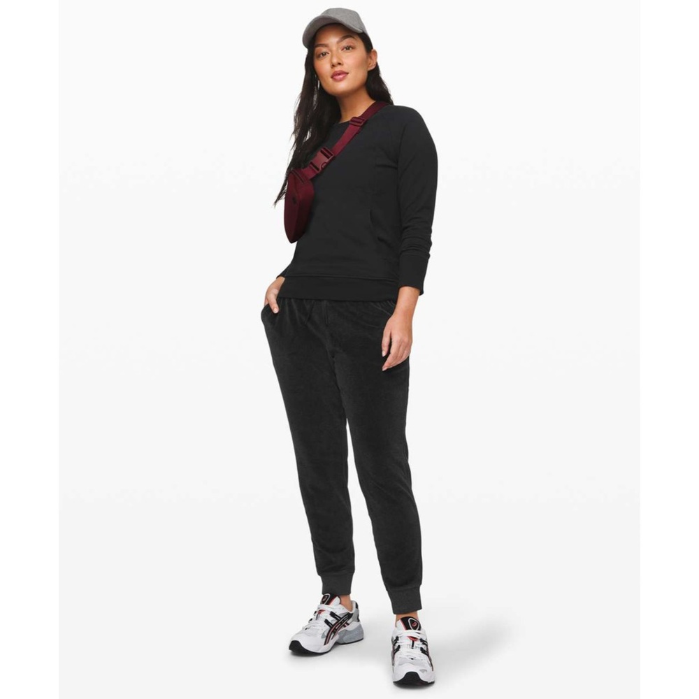 Lululemon Warm Down Jogger Velour Heathered Black Size 2 NWOT!